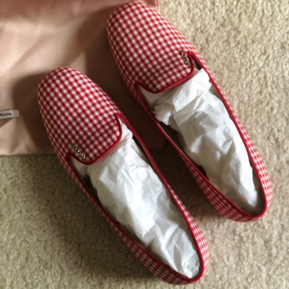 New-Prada-Loafer - Picture 2 of 5